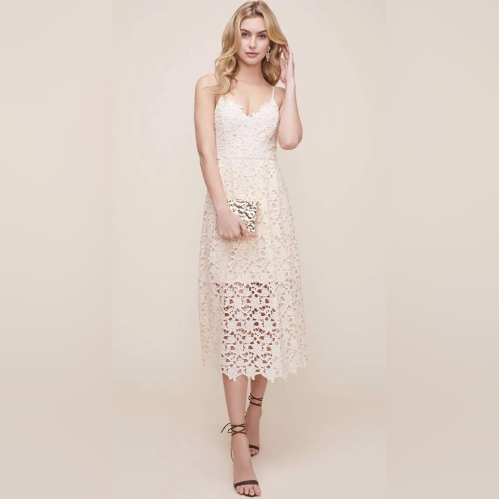 ASTR the label Lace Midi Dress